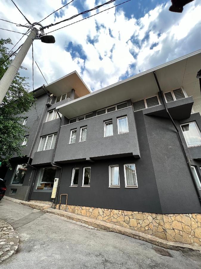 Hotel Begic Σαράγεβο Εξωτερικό φωτογραφία